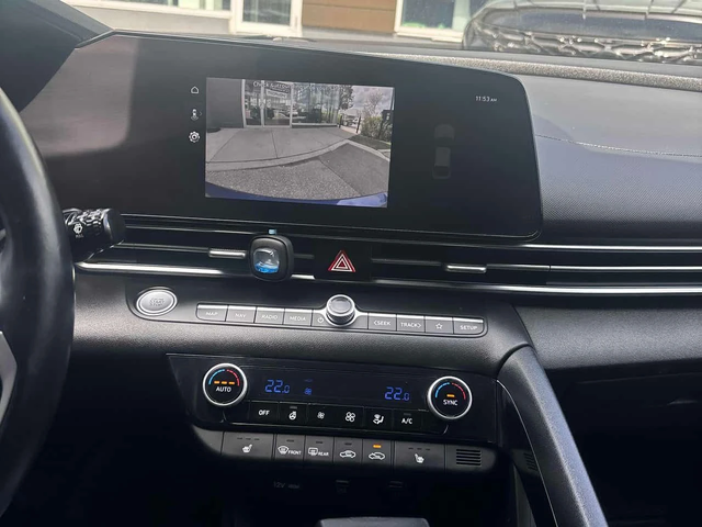 Hyundai Elantra * Ultimate Tech * CARFAX * ШИБИДАХ * KEYLESS * - автомобили, коли, обяви за нови и употребявани 8
