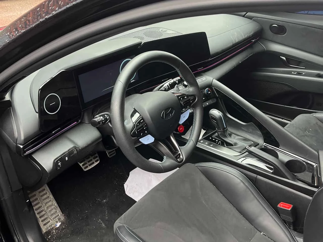 Hyundai Elantra | N | DCT |  ПОДГРЕВ | CARFAX | - автомобили, коли, обяви за нови и употребявани 4