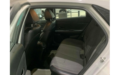 Hyundai Elantra N LINE / CARFAX - автомобили, коли, обяви за нови и употребявани 8