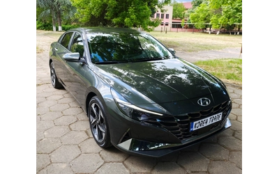 hyundai-elantra - 1