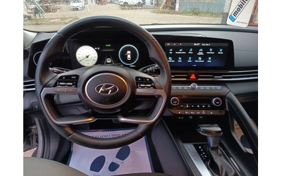 Hyundai Elantra 2.0 MPi - Газ/Бензин - автомобили, коли, обяви за нови и употребявани 11