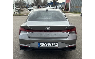 hyundai-elantra - 4