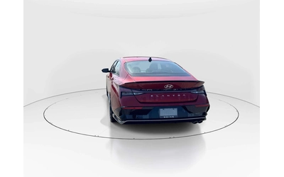 hyundai-elantra - 4