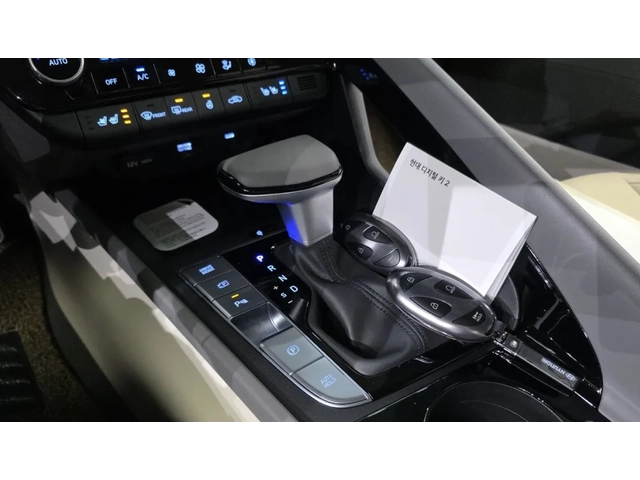 Hyundai Elantra INSPIRATION / 360 КАМЕРИ / BOSE / LPG ТЕЧНА ФАЗА! - автомобили, коли, обяви за нови и употребявани 10