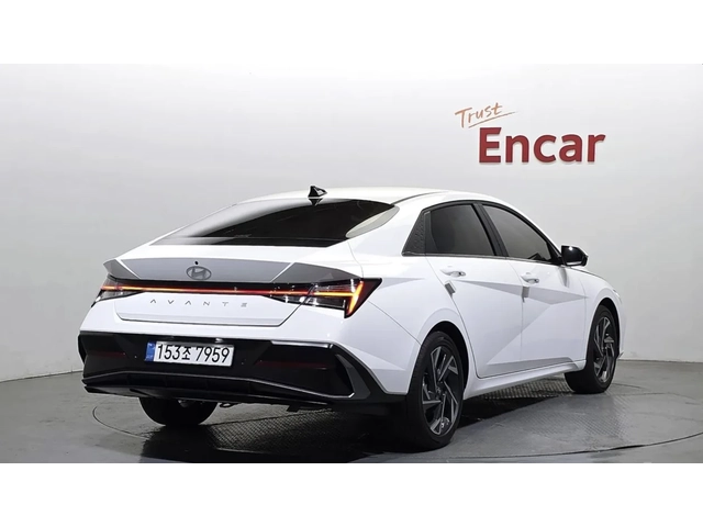 Hyundai Elantra INSPIRATION / 360 КАМЕРИ / BOSE / LPG ТЕЧНА ФАЗА! - автомобили, коли, обяви за нови и употребявани 1