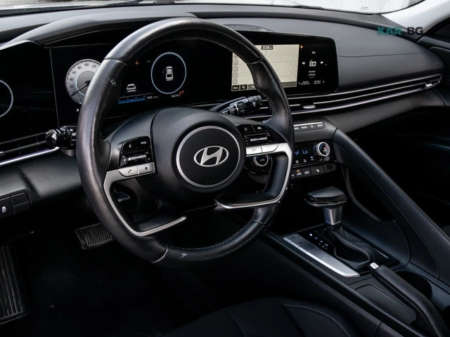 Hyundai Elantra Preferred FWD - автомобили, коли, обяви за нови и употребявани 6