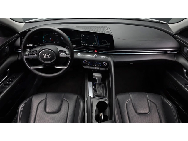 Hyundai Elantra 1.6 - автомобили, коли, обяви за нови и употребявани 6
