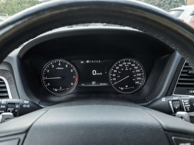 Hyundai Genesis * 3.8L * CARFAX * ЦЕНА ДО БГ - автомобили, коли, обяви за нови и употребявани 8