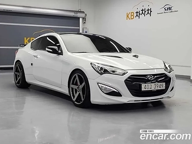 Hyundai Genesis 3.8 - автомобили, коли, обяви за нови и употребявани 0