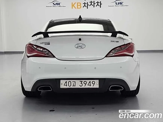 Hyundai Genesis 3.8 - автомобили, коли, обяви за нови и употребявани 15