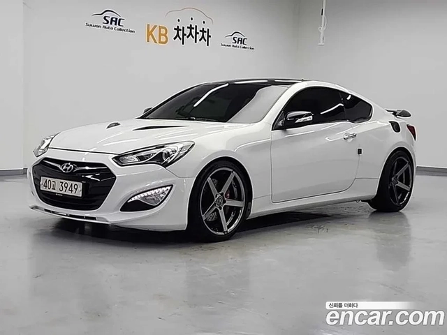 Hyundai Genesis 3.8 - автомобили, коли, обяви за нови и употребявани 1