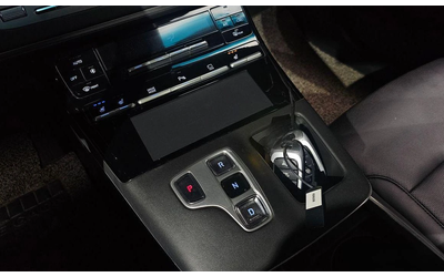 Hyundai Grandeur 3.0 LPG * НАЙ-ДОБРА ЦЕНА В БЪЛГАРИЯ* - автомобили, коли, обяви за нови и употребявани 8