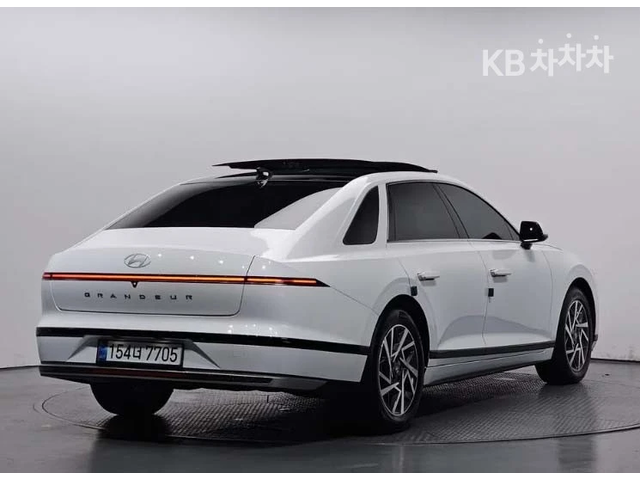 Hyundai Grandeur 3. 5 LPG Standard Premium ЛИЗИНГ БЕЗ ПЪРВ. ВНОСКА - автомобили, коли, обяви за нови и употребявани 1