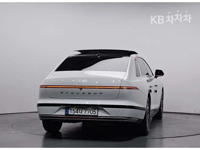 Hyundai Grandeur 3. 5 LPG Standard Premium ЛИЗИНГ БЕЗ ПЪРВ. ВНОСКА - автомобили, коли, обяви за нови и употребявани 3