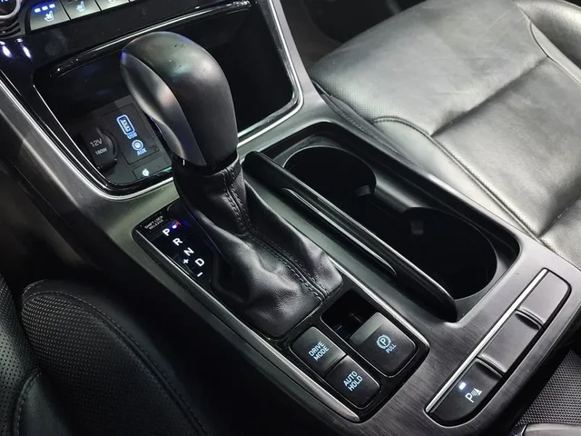 Hyundai Grandeur 3.0 Exclusive - автомобили, коли, обяви за нови и употребявани 8