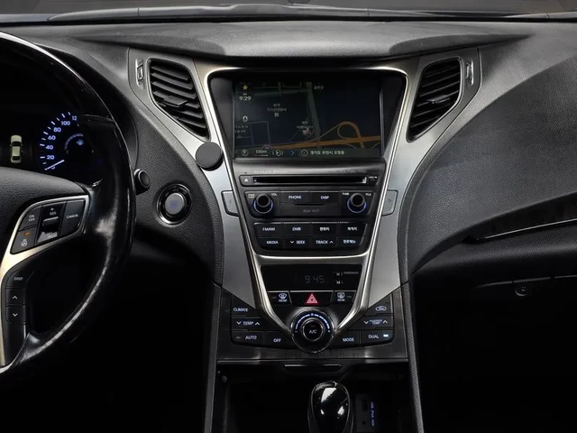 Hyundai Grandeur Hg300 Premium - автомобили, коли, обяви за нови и употребявани 13