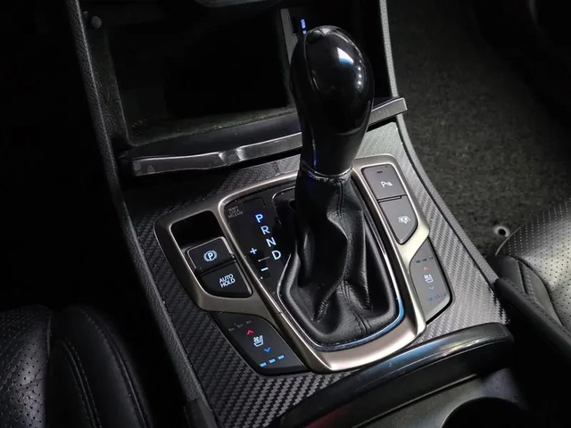 Hyundai Grandeur Hg300 Exclusive - автомобили, коли, обяви за нови и употребявани 8