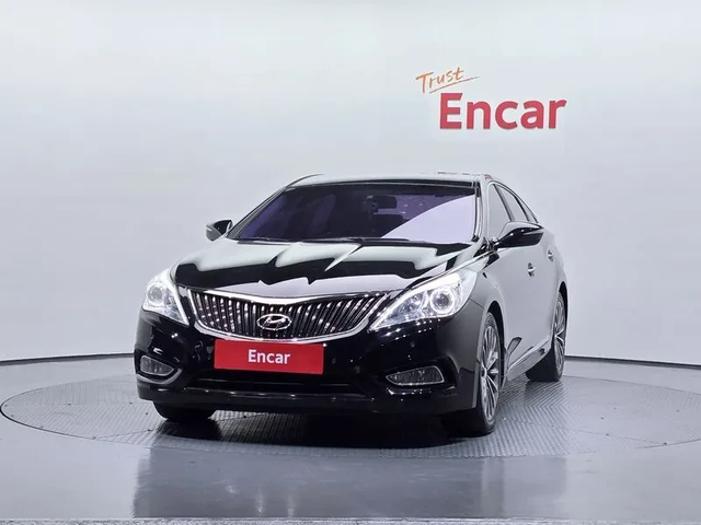 Hyundai Grandeur Hg300 Premium - автомобили, коли, обяви за нови и употребявани 2