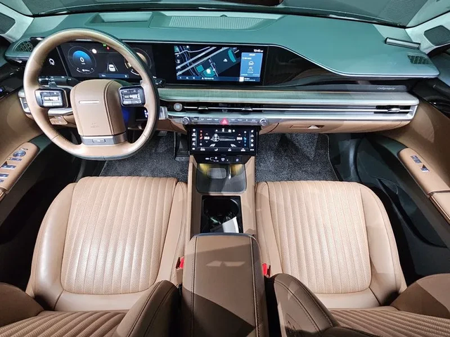 Hyundai Grandeur 3.5 4Wd Calligraphy - автомобили, коли, обяви за нови и употребявани 6