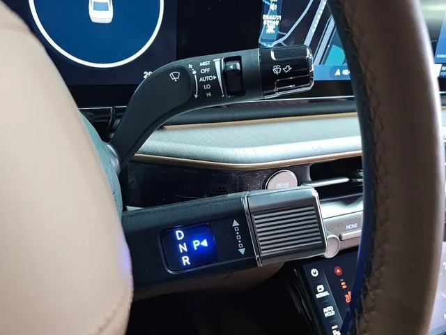 Hyundai Grandeur 3.5 4Wd Calligraphy - автомобили, коли, обяви за нови и употребявани 8