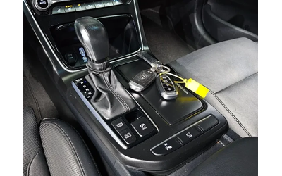 Hyundai Grandeur 3.0 Exclusive - автомобили, коли, обяви за нови и употребявани 8