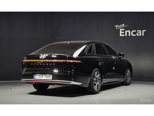 Hyundai Grandeur 3.5* EXCLUSIVE* МАСАЖ* 360 КАМЕРИ* DIS* КРАЙНА ЦЕН - автомобили, коли, обяви за нови и употребявани 3