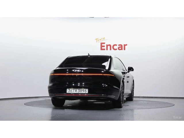Hyundai Grandeur Hybrid Calligraphy - автомобили, коли, обяви за нови и употребявани 3