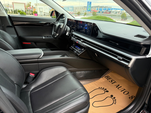 Hyundai Grandeur GN7 - автомобили, коли, обяви за нови и употребявани 12