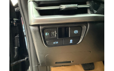 Hyundai Grandeur GN7 - автомобили, коли, обяви за нови и употребявани 18