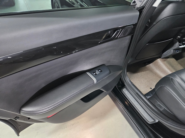 Hyundai Grandeur GN7 - автомобили, коли, обяви за нови и употребявани 28