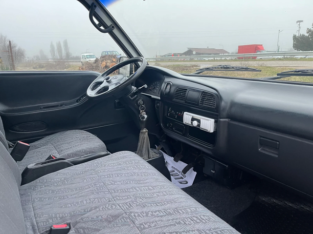 Hyundai H 100-2.5TDI-ITALIA - автомобили, коли, обяви за нови и употребявани 4