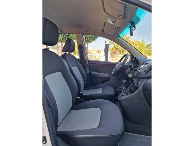 Hyundai I10 1.1 / четири цилиндъра - автомобили, коли, обяви за нови и употребявани 10