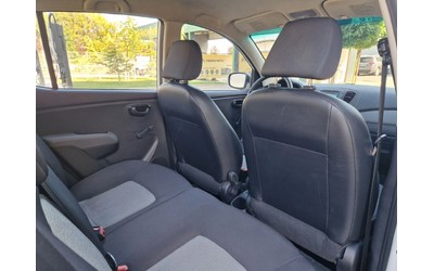 Hyundai I10 1.1 / четири цилиндъра - автомобили, коли, обяви за нови и употребявани 11