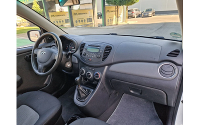 Hyundai I10 1.1 / четири цилиндъра - автомобили, коли, обяви за нови и употребявани 7
