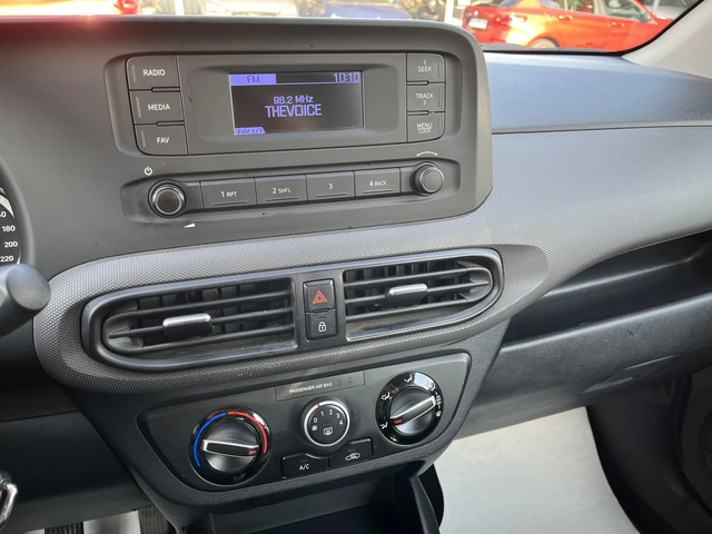 Hyundai I10 1.0 MPI + Газ 12 броя налични - автомобили, коли, обяви за нови и употребявани 10