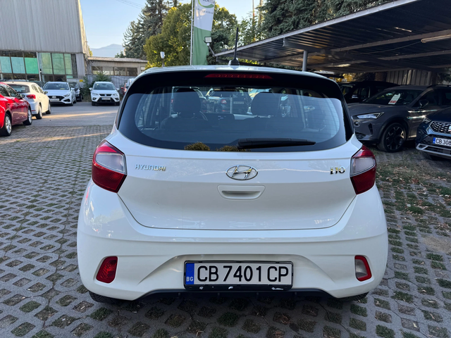 Hyundai I10 1.0 - автомобили, коли, обяви за нови и употребявани 4