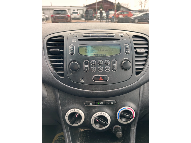 Hyundai I10 1.1CRDI EURO 4 - автомобили, коли, обяви за нови и употребявани 10