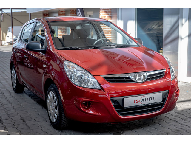 Hyundai I20 1.2/Климатик - автомобили, коли, обяви за нови и употребявани 2