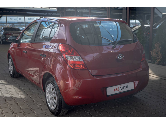 Hyundai I20 1.2/Климатик - автомобили, коли, обяви за нови и употребявани 5