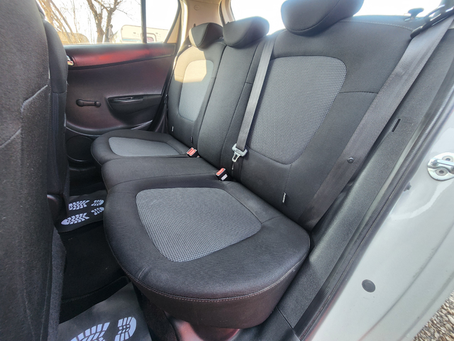 Hyundai I20 1.2i - автомобили, коли, обяви за нови и употребявани 10