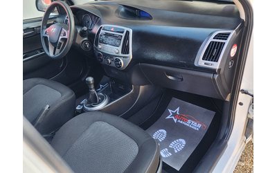 Hyundai I20 1.2i - автомобили, коли, обяви за нови и употребявани 7