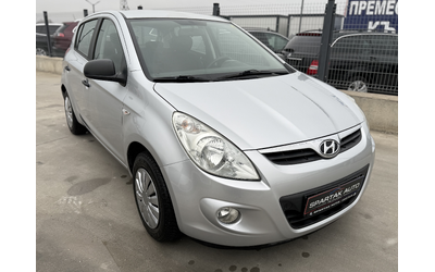 hyundai-i20-1-2i-2012g-77k-s-90-000km-rachka - 2