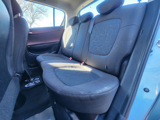 Hyundai I20 1.2i/LPG - автомобили, коли, обяви за нови и употребявани 10