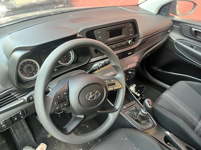 Hyundai I20 Bayon 1.0t 326km - автомобили, коли, обяви за нови и употребявани 1