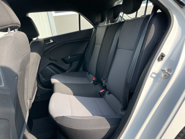 Hyundai I20 Върнат от Лизинг Euro 6B - автомобили, коли, обяви за нови и употребявани 12