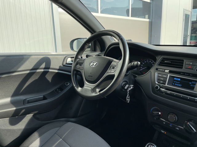 Hyundai I20 Върнат от Лизинг Euro 6B - автомобили, коли, обяви за нови и употребявани 9