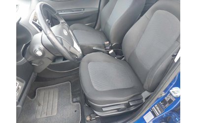 Hyundai I20 1, 4CRDI 90ps 6ck - автомобили, коли, обяви за нови и употребявани 8