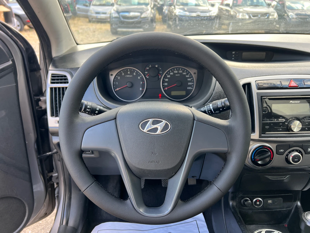 Hyundai I20 1.2i-86к.с. 16v ГАЗ-FACELIFT - автомобили, коли, обяви за нови и употребявани 11