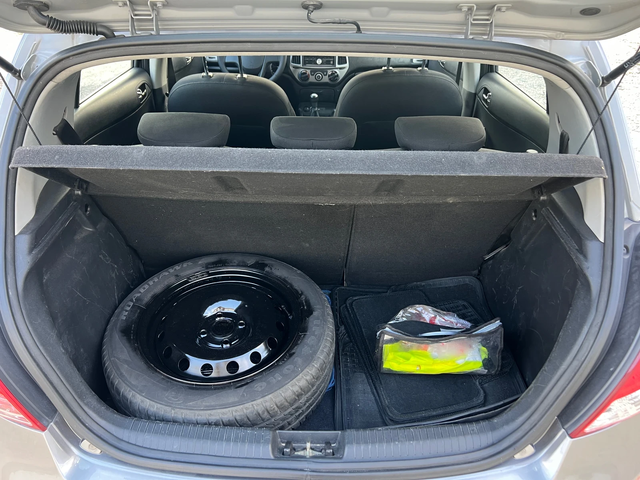 Hyundai I20 1.2i-86к.с. 16v ГАЗ-FACELIFT - автомобили, коли, обяви за нови и употребявани 8