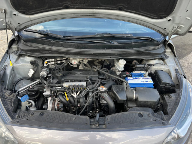 Hyundai I20 1.2i-86к.с. 16v ГАЗ-FACELIFT - автомобили, коли, обяви за нови и употребявани 9